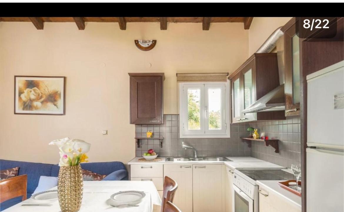 Makis Sea-View Apartment-Corfu Port Mantouki Bagian luar foto