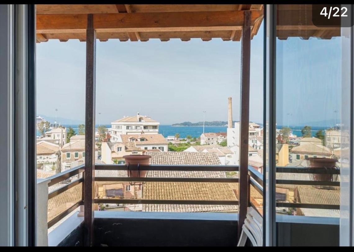 Makis Sea-View Apartment-Corfu Port Mantouki Bagian luar foto